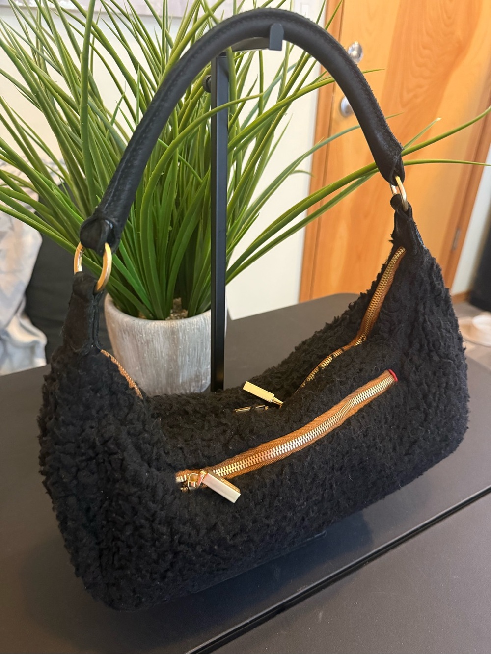 Hammitt Becker Sherpa Shoulder Bag - Picture 4 of 7